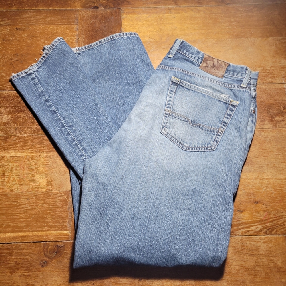 Lucky Brand Classic Blue Denim Jeans